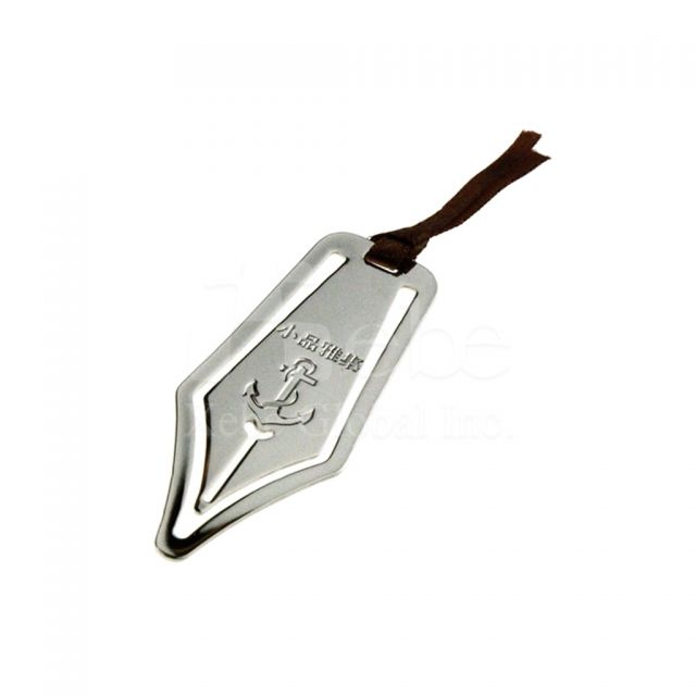 Paperclip bookmarks 畢業紀念品