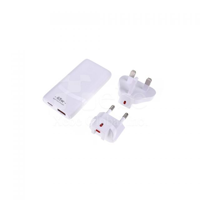 超薄GaN快叉charger 訂造旅行叉電器