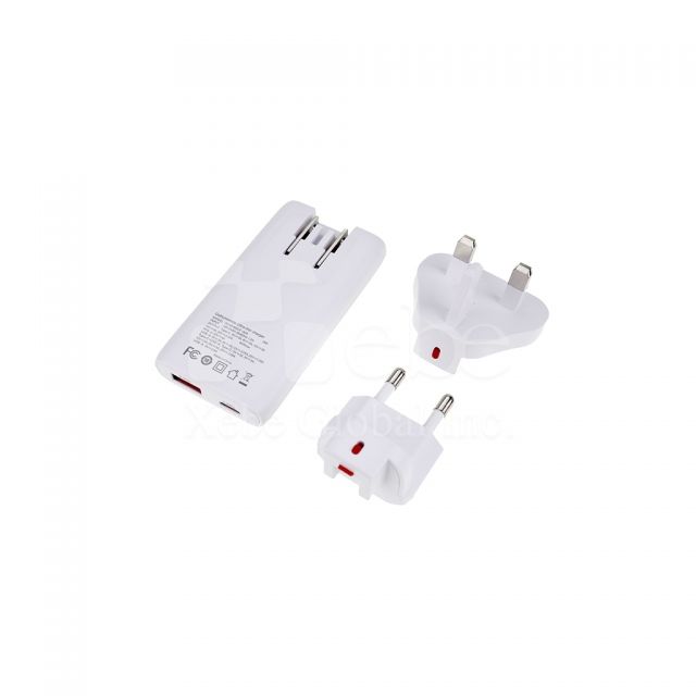 超薄GaN快叉charger 訂造旅行叉電器